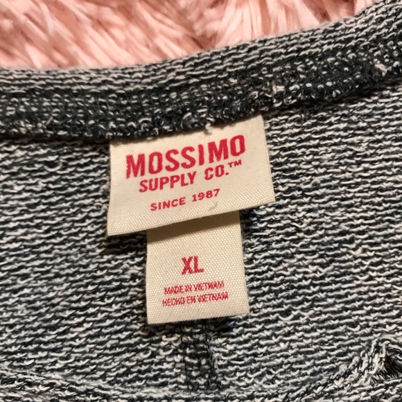 Target sweater - Picture 3 of 3